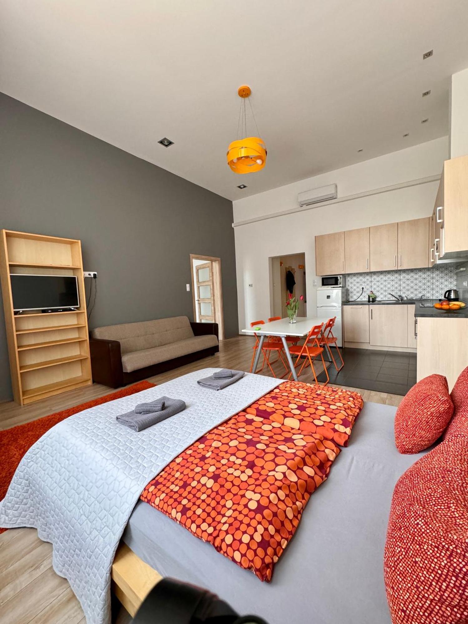 Gracia House Apartmanhotel 3*